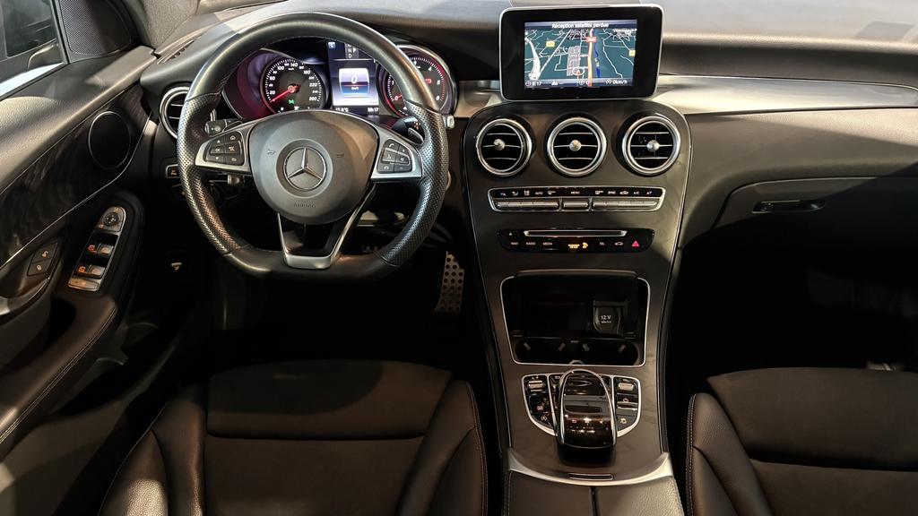 MERCEDES GLC