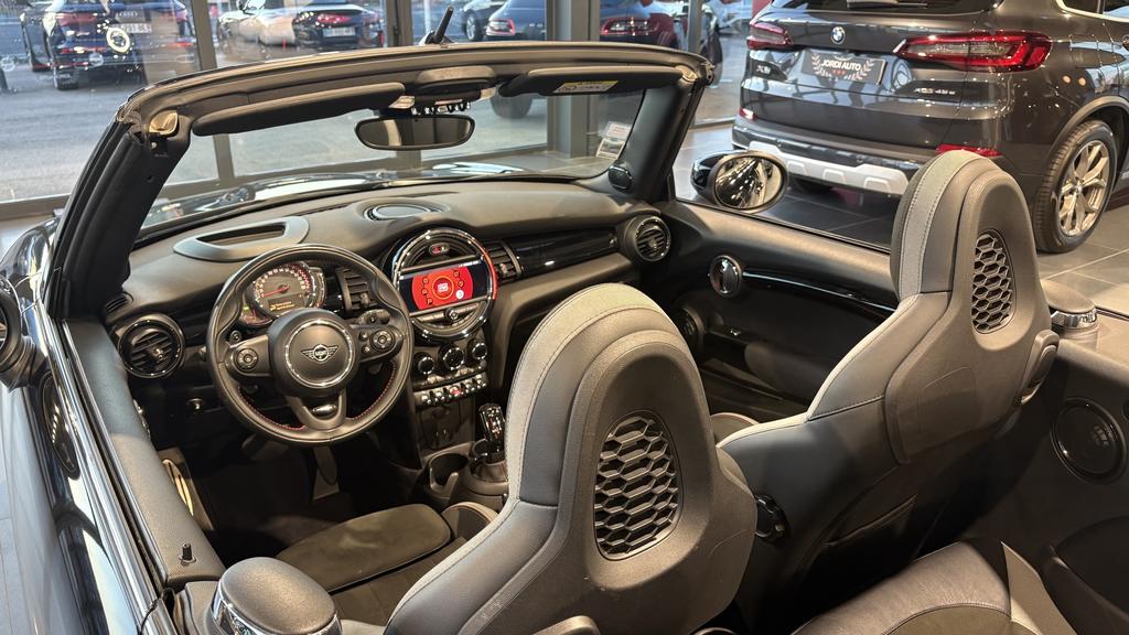 MINI CABRIOLET F57 JCW